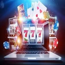 Layar taruhan awal permainan Crash dengan pilihan jumlah dan multiplikator target